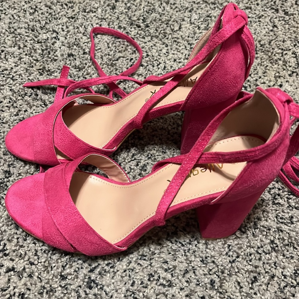 Allegra K Blissful Step Crisscross Block Heels - Picture 5 of 9